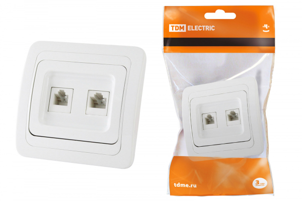 Розетка компьютерная RJ-45 + TФ (RJ-11) белая Валдай Розетка компьютерная RJ-45 + TФ (RJ-11) белая Валдай